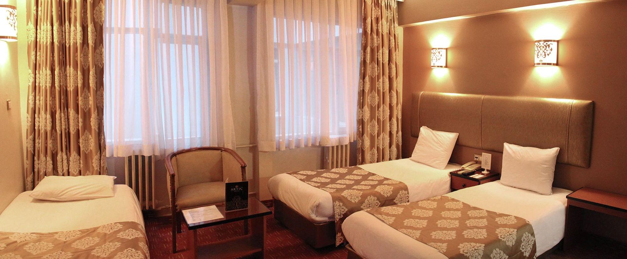 בורסה Hotel Artic מראה חיצוני תמונה